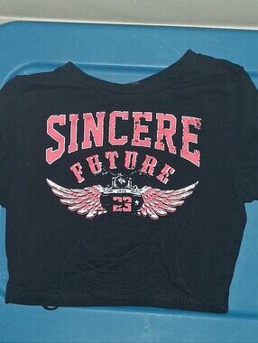 Sincere Future Winged Graphic Crop Tee - Black & Pink